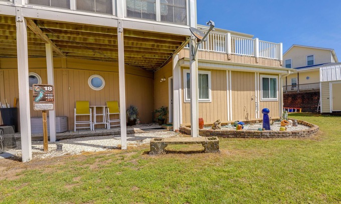 Sneads Ferry Apartment | Sneads Ferry Vacation Rental Studio w/Water Views