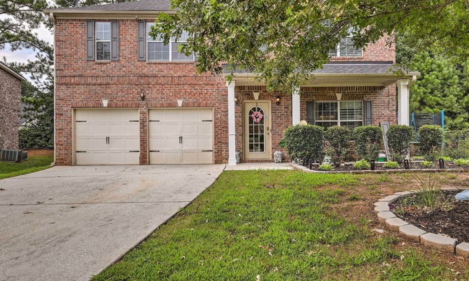 Snellville House | Snellville Abode < 9 Mi to Stone Mtn Park!