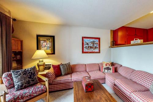 Sun Valley Apartment | Snowcreek 1538