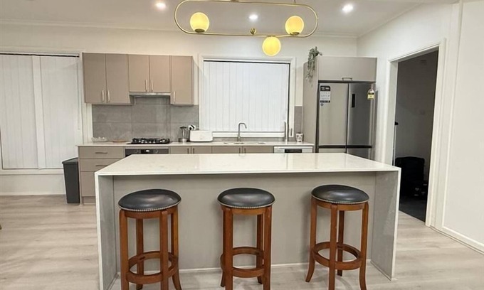 Cooma House | Snowflakes - Cooma
