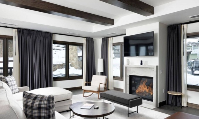 Snowmass Village Apartment | Snowmass Base Village - 3BR Luxury Property Over Christmas