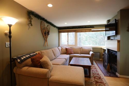 Waterville Valley House | Snowsbrook 15, WV