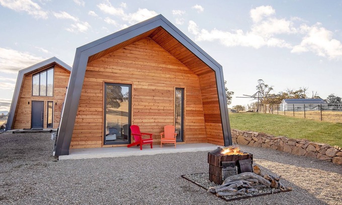 Avonside Apartment | Snowy Mountains Farmstay