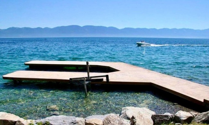Dayton House | Soaring Eagle Flathead Lake Waterfront Retreat