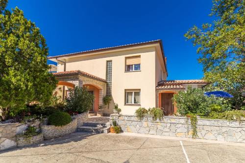 Municipality of Omisalj House | Soba 2