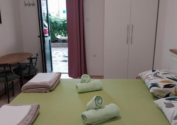 Zivogosce Apartment | Sobe Kraft 2