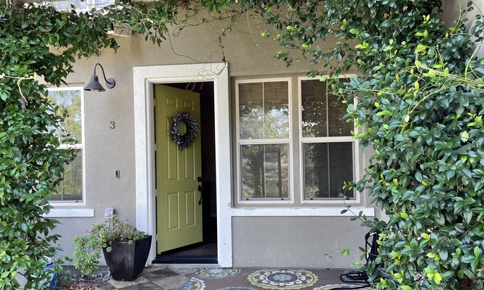 Rancho Mission Viejo House | Socal Resort Style Home with Rooftop, Walking and Hiking Trails, Pet Friendly