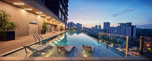 Sri Hartamas Apartment | Societe Suites by Lyfehaus