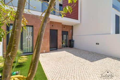 Seixal Villa | Sodade House