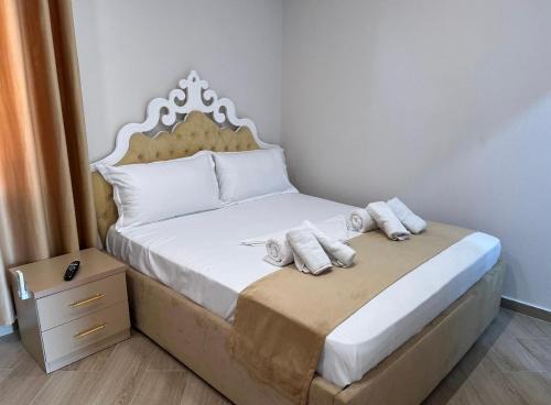 Kamez Hotel | Sofra e Vjeter Restaurant and Guesthouse