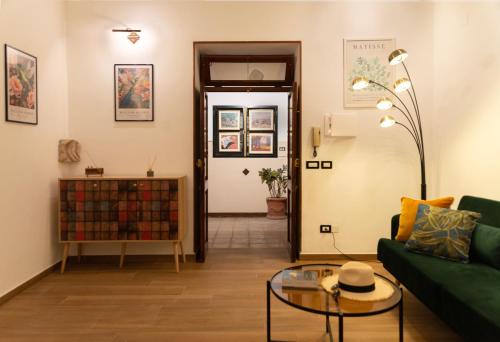 Messina Apartment | Soggiorno in stile a Messina