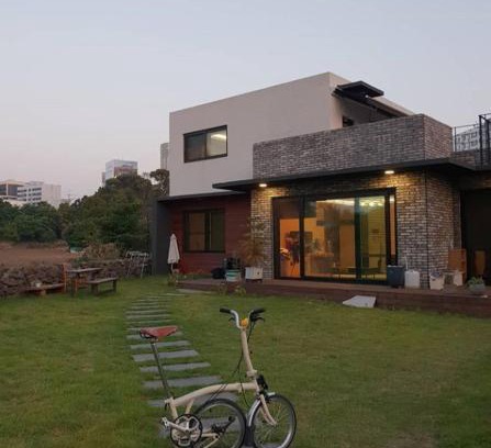 Downtown House | Sogobe Jeju House