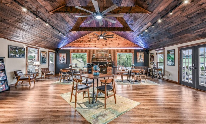 Sevierville Resort | Sojourn Lodging