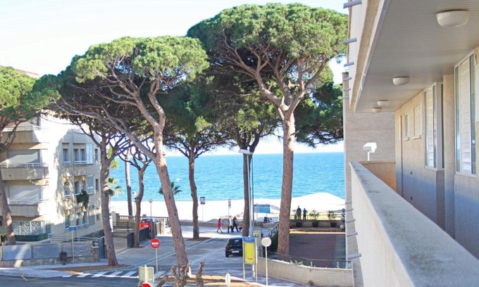 Vilafortuny Apartment | Sol Daurat seafront apartment