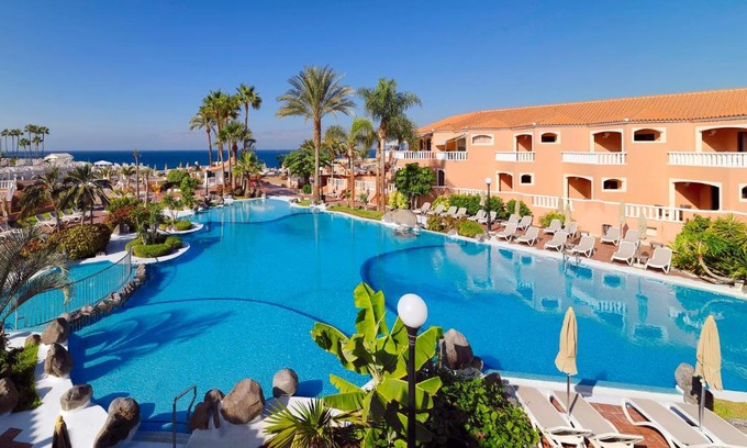 Costa Adeje Apartment | Sol Sun Beach Apartamentos