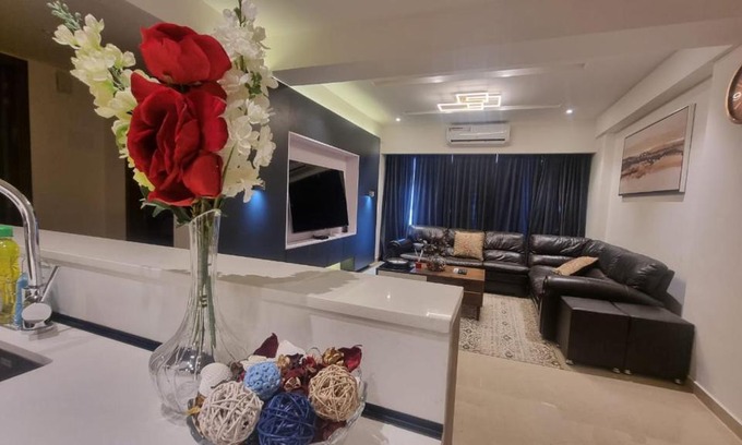Legon Apartment | Solaris by Cozy