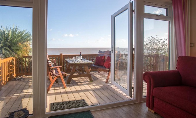 Leiston House | Sole Bay View