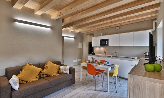 Aer Apartment | Sole - Theater Home, in the historic center