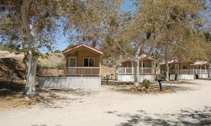 Acton Resort | Soledad Canyon Studio Cabin 19