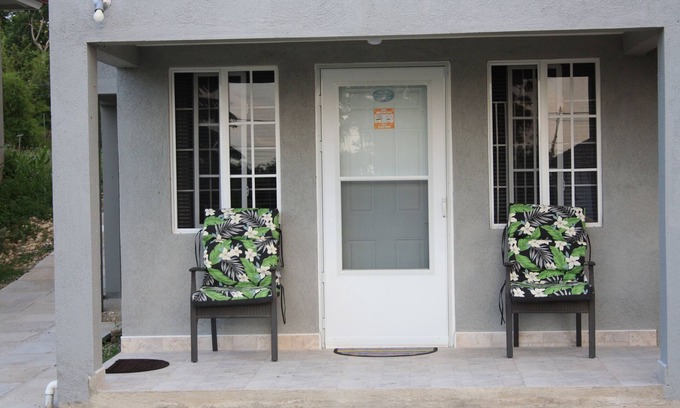 St. Ann's Bay House | Soleil Palm view Villa 1 bedroom
