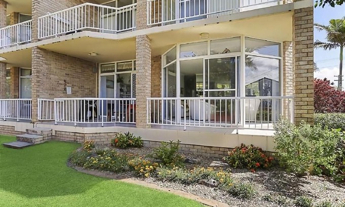 Sawtell Apartment | Solitaire 1