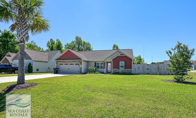 Sneads Ferry House | Solla Sollew- Monthly Rentals Only