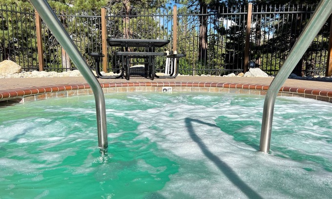 Mammoth Lakes Condo | Solstice #10 2 Bedroom Condo