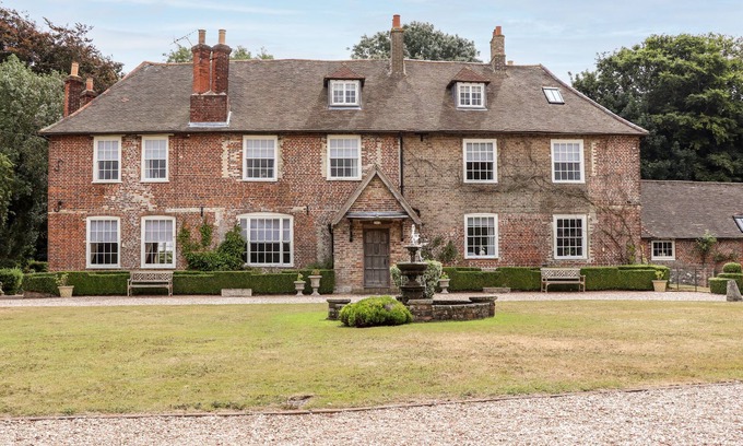 Martin House | SOLTON MANOR, family friendly in St Margaret's At Cliffe