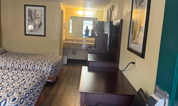 Goodlettsville Hotel | Somatel Goodlettsville