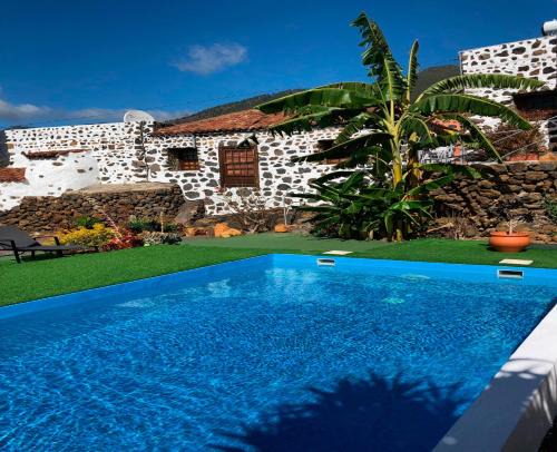 El Paso House | Sombrero de Pico A