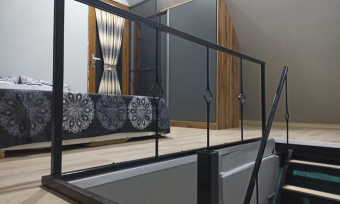 Ciftlik Apartment | Sonbahar
