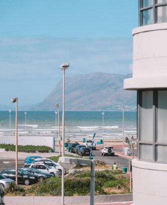 Muizenberg Apartment | Sonder Surf - Modern Apartment with Ocean View