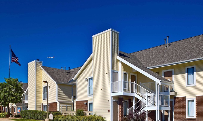 Williston South Hotel | Sonesta ES Suites Burlington VT