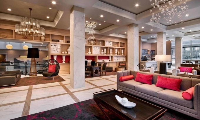 Downtown Baltimore Hotel | Sonesta Hotel Baltimore Inner Harbor