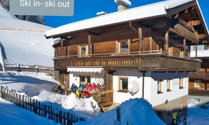 Auffach House | Sonnheim by Interhome