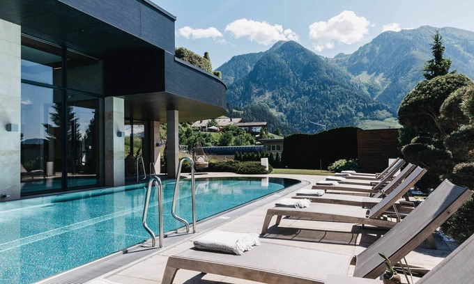 Alpendorf Hotel | Sonnhof Alpendorf - an adults only place