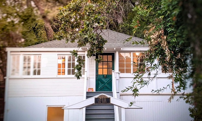 Fetters Hot Springs-Agua Caliente Cottage | Sonoma Haven - Jewel-box Retreat - 50+ Wineries - The Fairmont - Farms - Hiking