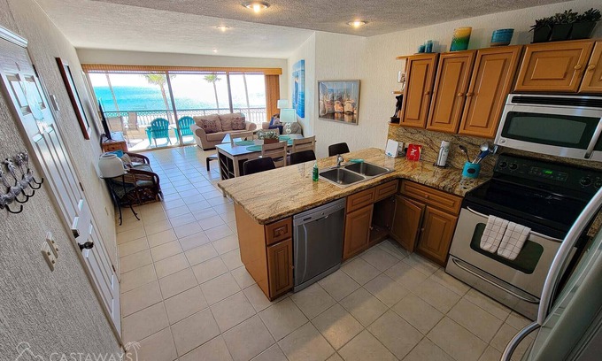 Sandy Beach Condo | Sonoran Spa E305 - 2 BR Next to the Pool, High Speed Wi-Fi - Beachfront Upper Floor Luxury Condo