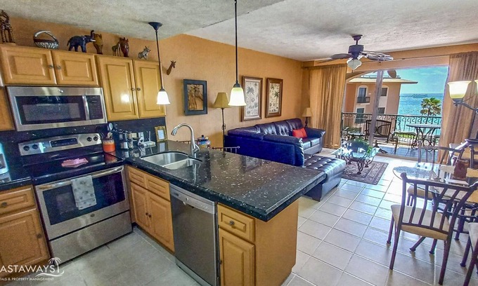 Sandy Beach Condo | Sonoran Spa N405 - 1 BR Next to the Pool, High Speed Wi-Fi - Beachfront Upper Floor Luxury Condo