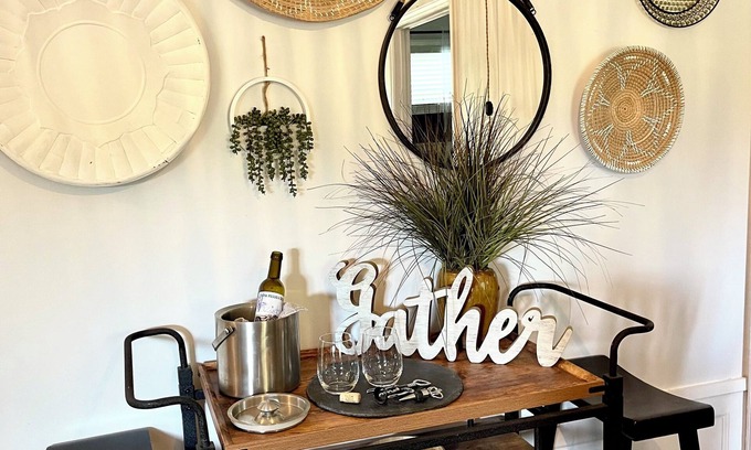 Westport House | Soothing 2-bedroom house with AC in Denver