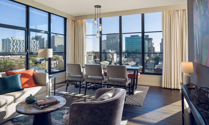 Hyde Park Hotel | Sophy Hyde Park