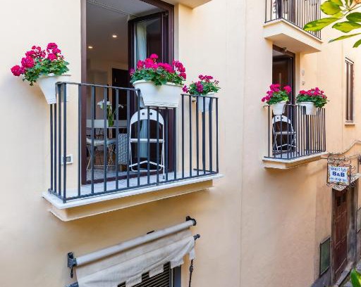 Sorrento Historic Centre Apartment | Sorrento Flats