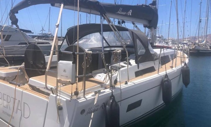 Puerto Calero Boat Rental | Sought after accommodation in Puerto Calero Marina