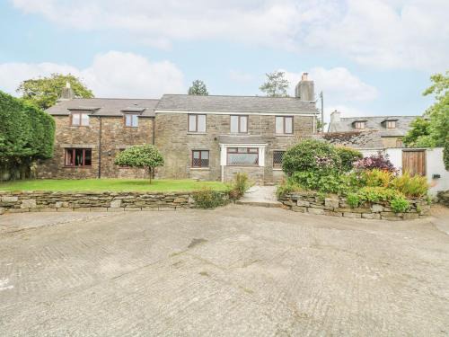 Liskeard House | South Boduel Farmhouse