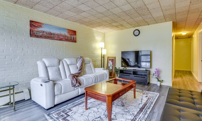 South Burlington House | South Burlington Home - 3 Mi to Downtown!