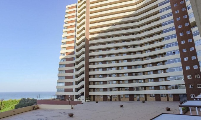 Doonside Apartment | South Coast Beachfront Holiday Apartment