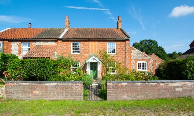 Aldborough House | South Cottage