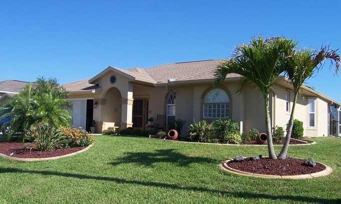White Marsh Villa | South Facing on the water, Watch the beautiful sunrises & stunning sunsets!