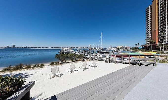 Pensacola Beach House | South Harbour 12E