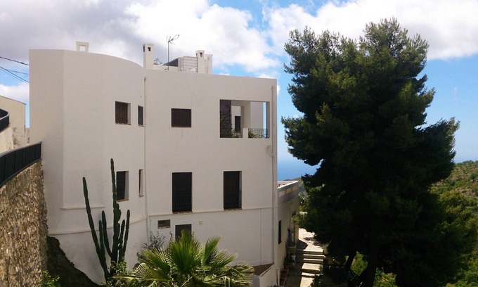 Sorvilan Cottage | South of Granada Mountain and beach destination.